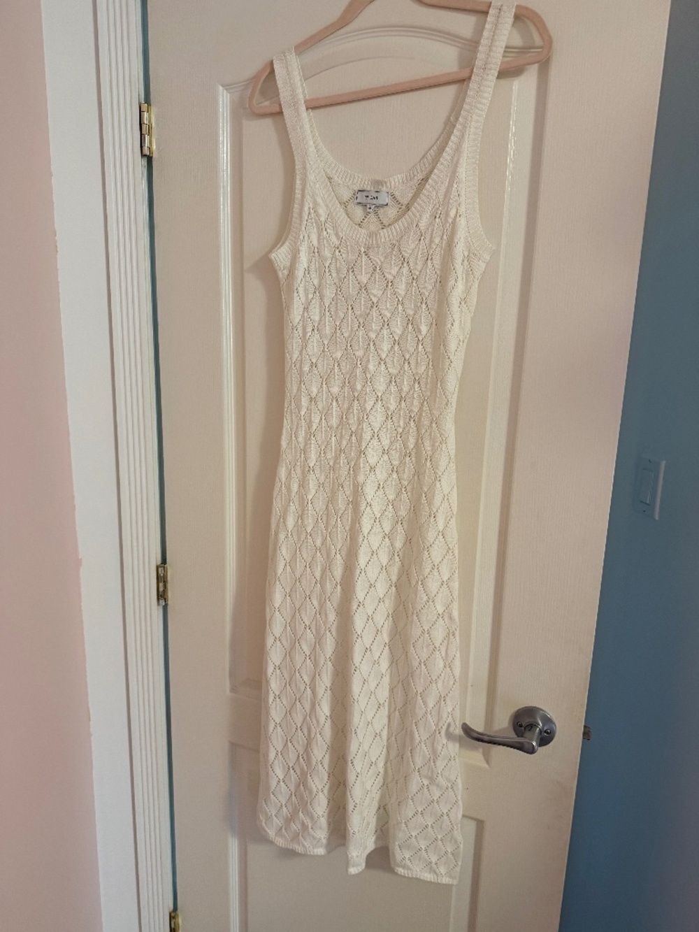 Open knot dress